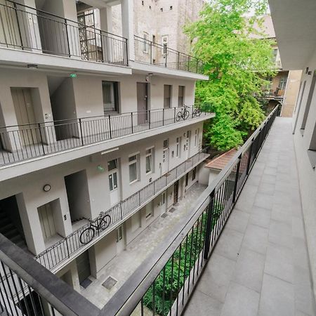 Monkey Suite Βουδαπέστη Εξωτερικό φωτογραφία