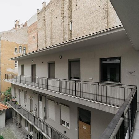 Monkey Suite Βουδαπέστη Εξωτερικό φωτογραφία
